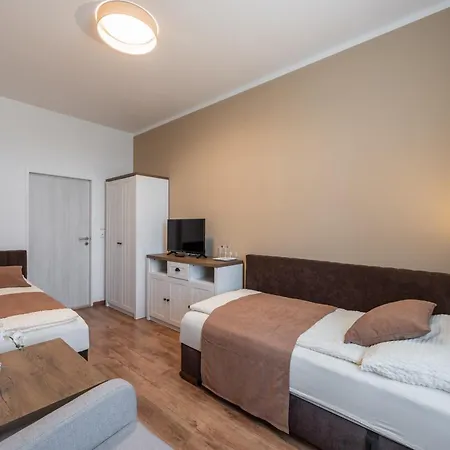 Guest house Astoria *