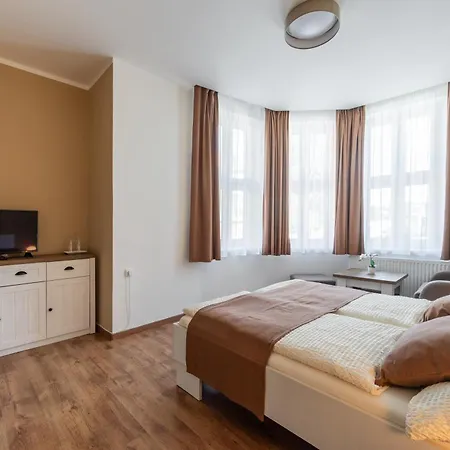 Astoria Guest house
