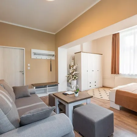 Guest house Astoria *